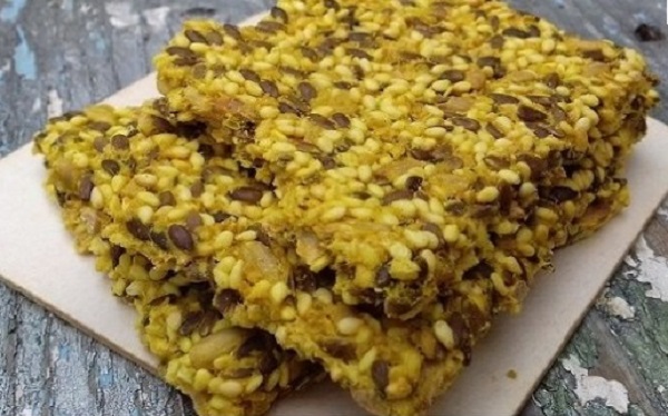 Turmeric Chia Bars with Seeds (Low-Carb, Paleo and Dairy Free)