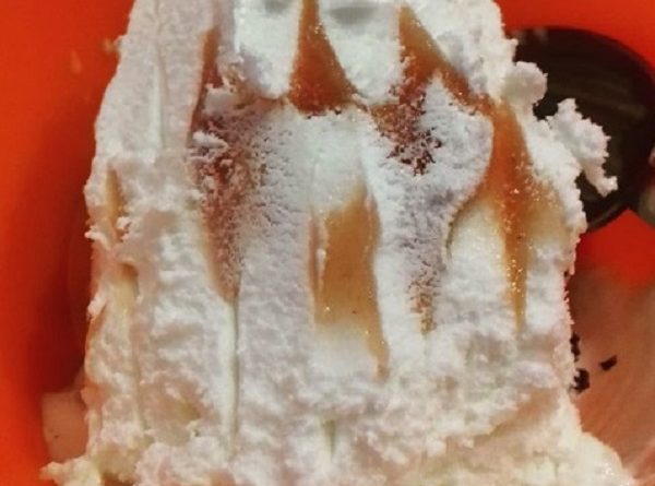 Vanilla Cheesecake Ice Cream with Strawberry Swirl Keto Recipe