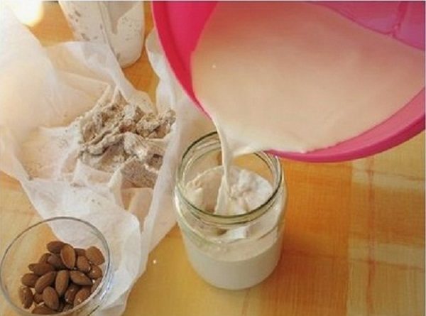 Almond Milk and Almond Flour Homemade Recipe